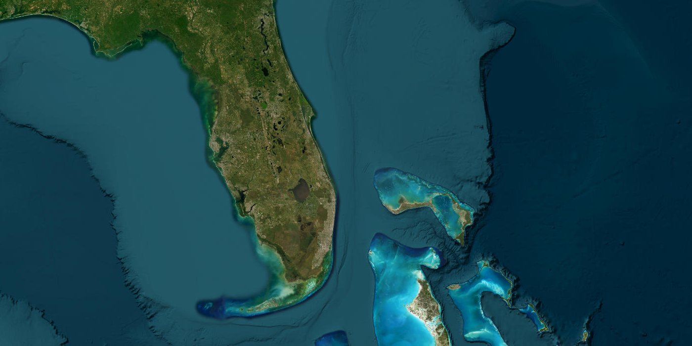 Oceano Atlantico, al largo della costa orientale della Florida